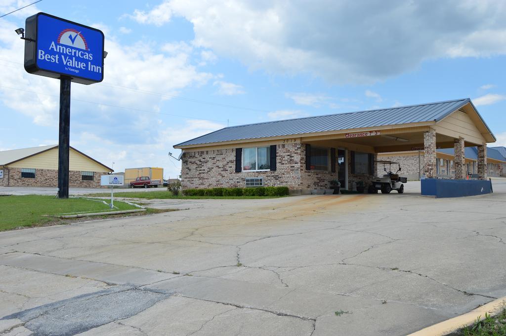 Americas Best Value Inn Gainesville Tx Zewnętrze zdjęcie